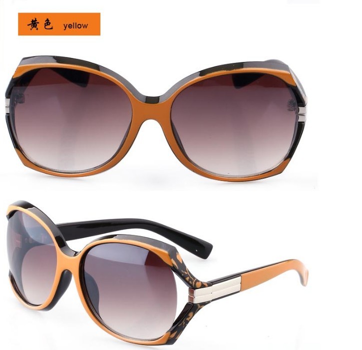 Women_European_Style_Fashion_Retro_Sunglasses_p38773_10.jpg