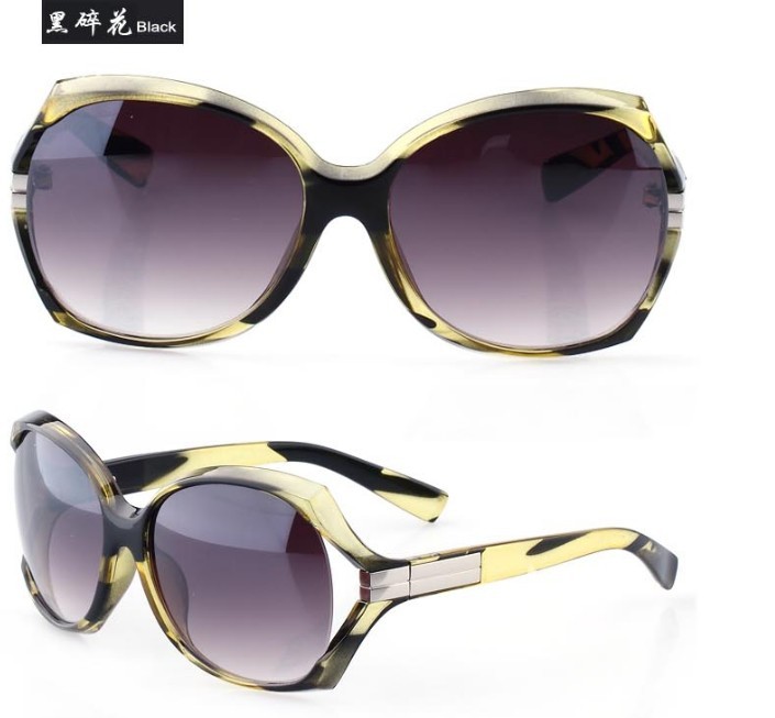 Women_European_Style_Fashion_Retro_Sunglasses_p38773_12.jpg
