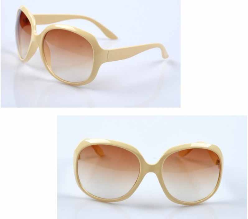 Women_Fashion_Large_Frame_Sunglasses_p38772_7.jpg